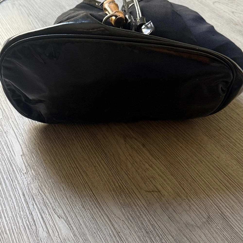 Authentic 1990’s Gucci Black Backpack with Bamboo Accent - Picture 3 of 16
